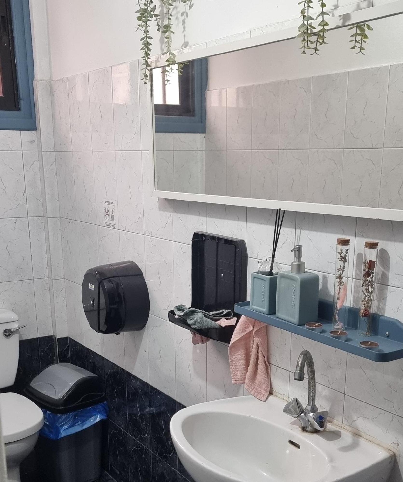 Livepro Appartement Larnaca Buitenkant foto